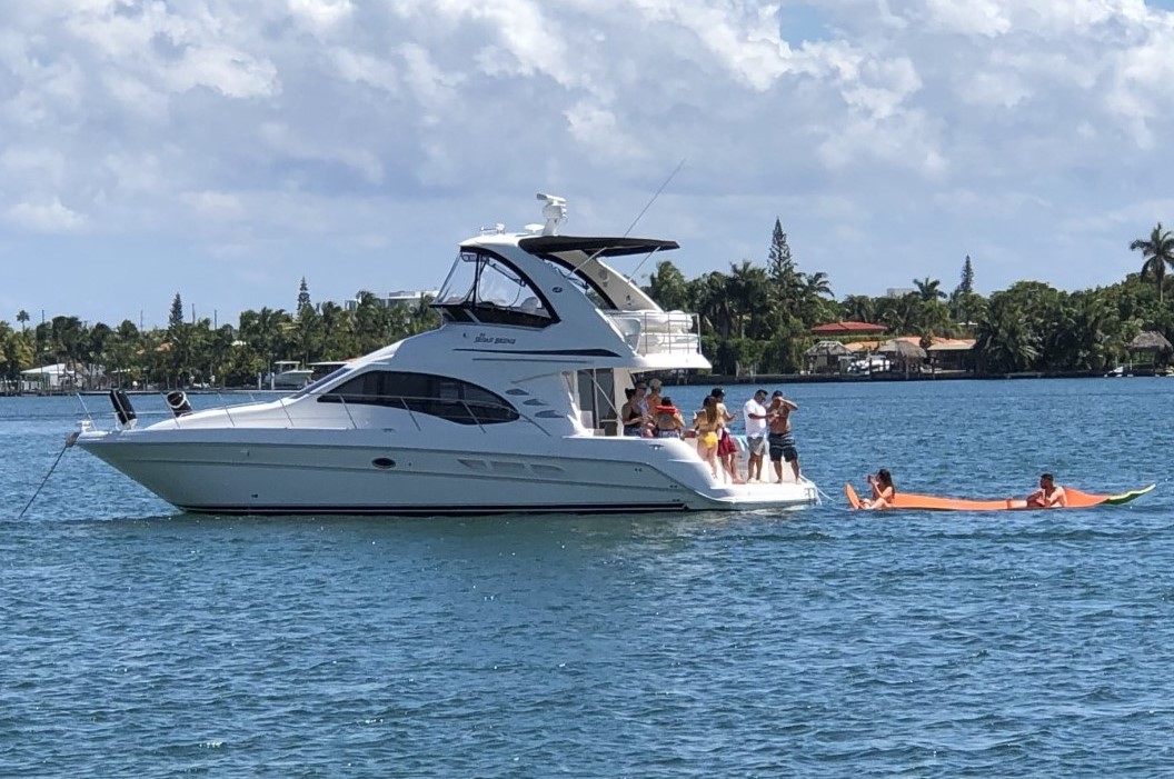 46 foot sea ray yacht